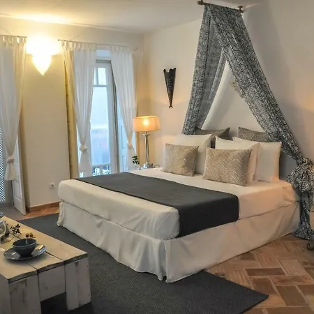 Appartamento Cabreira Suites | Historical Centre