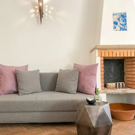 Cabreira Suites | Historical Centre *